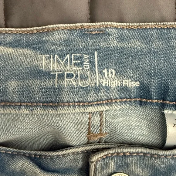 Light Blue Cropped Flare Denim Jeans - Picture 3 of 4